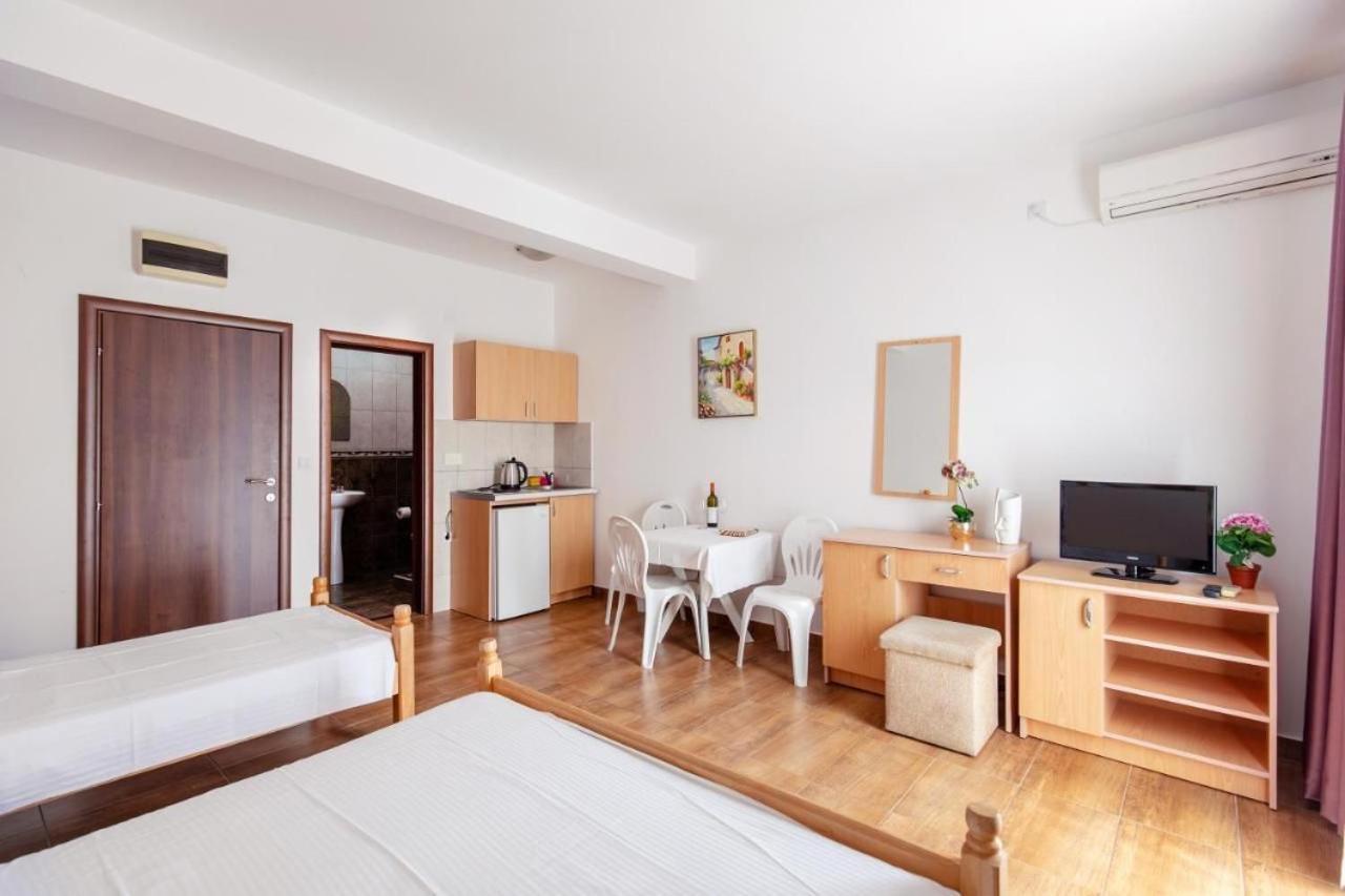 Apartmani Franeta Budva Dış mekan fotoğraf